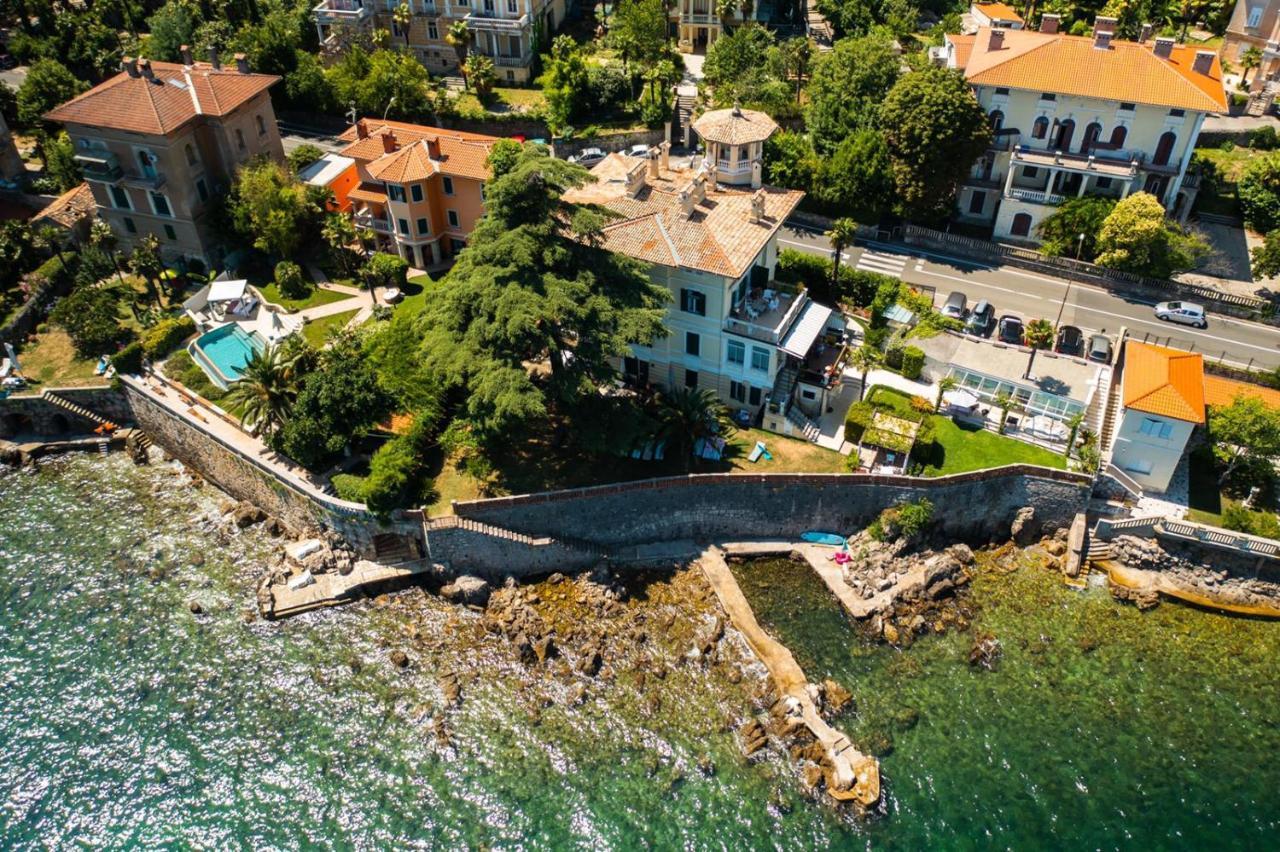 Apartmani Belsito Lovran Exteriör bild