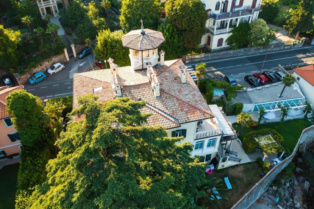 Apartmani Belsito Lovran Exteriör bild