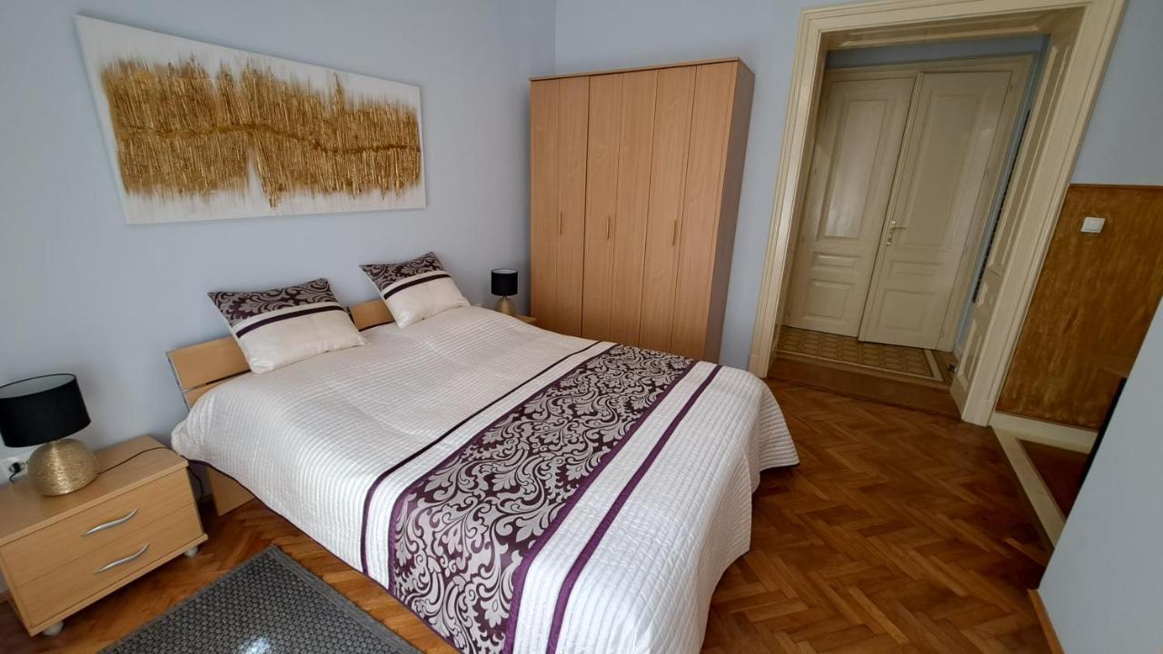 Apartmani Belsito Lovran Exteriör bild