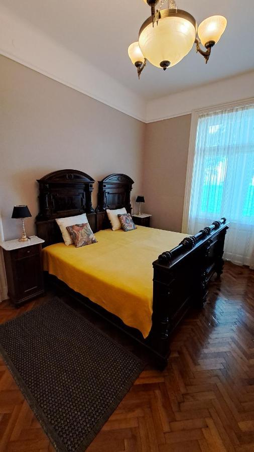 Apartmani Belsito Lovran Exteriör bild