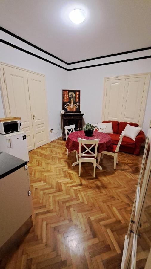 Apartmani Belsito Lovran Exteriör bild